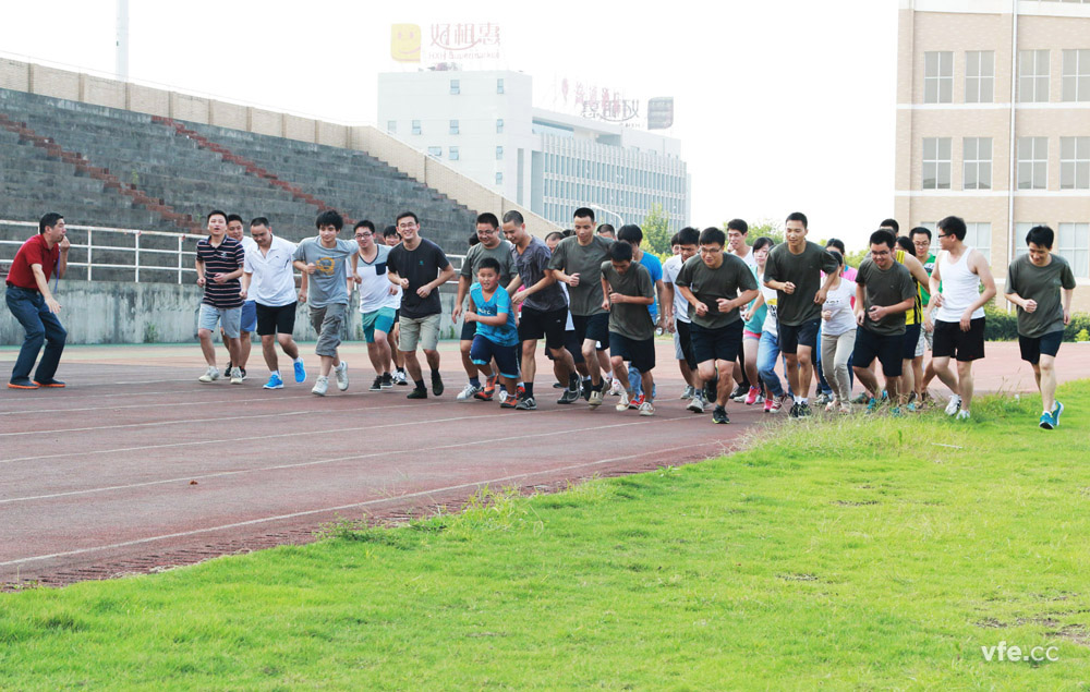 銀河電氣恒力長跑隊-2 銀河電氣恒力長跑隊-2