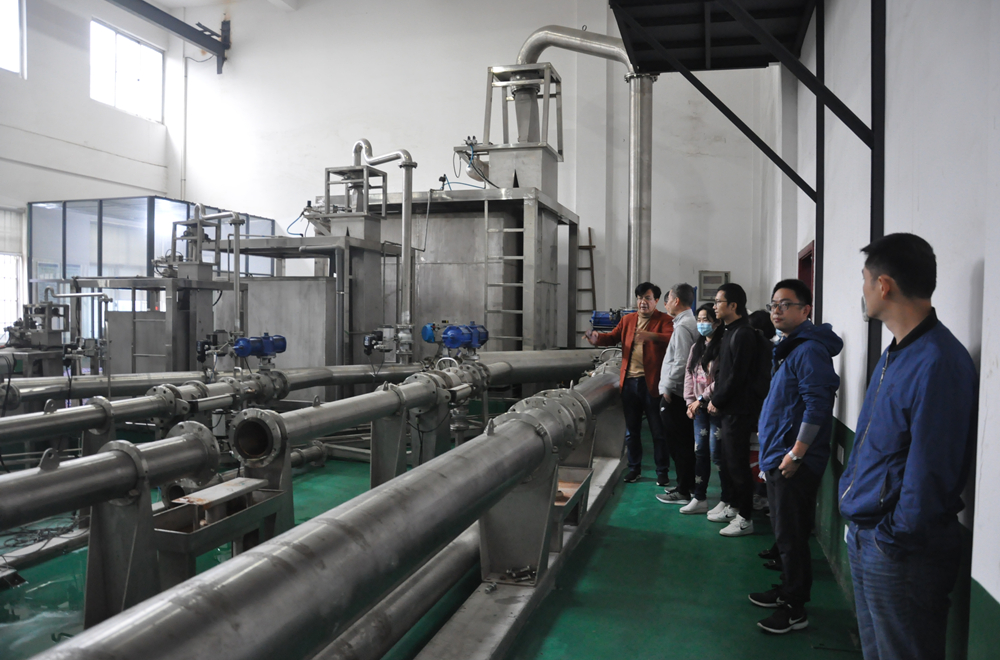 聯(lián)學(xué)聯(lián)創(chuàng)，半床棉被